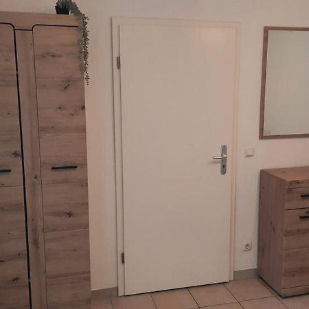 Ferienwohnung Am Kurpark Bad Camberg Exterior photo