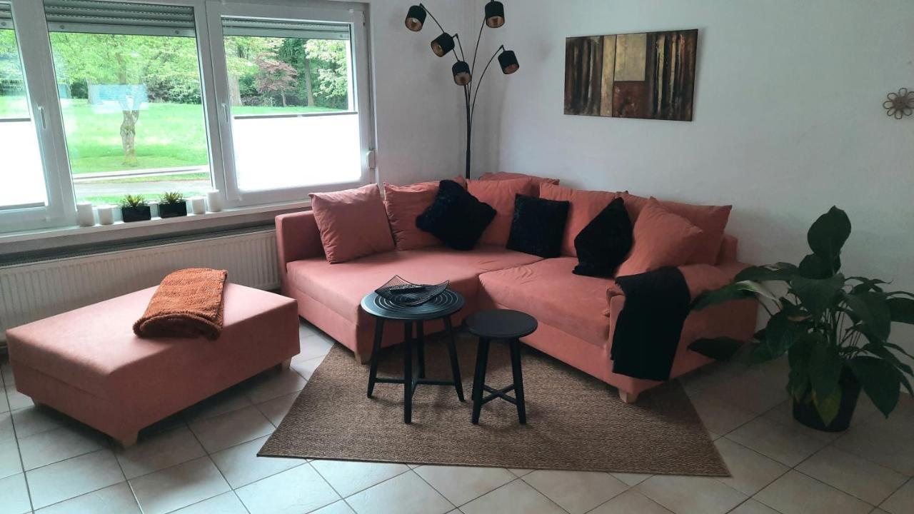 Ferienwohnung Am Kurpark Bad Camberg Exterior photo
